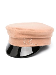 Ruslan Baginskiy的帽子